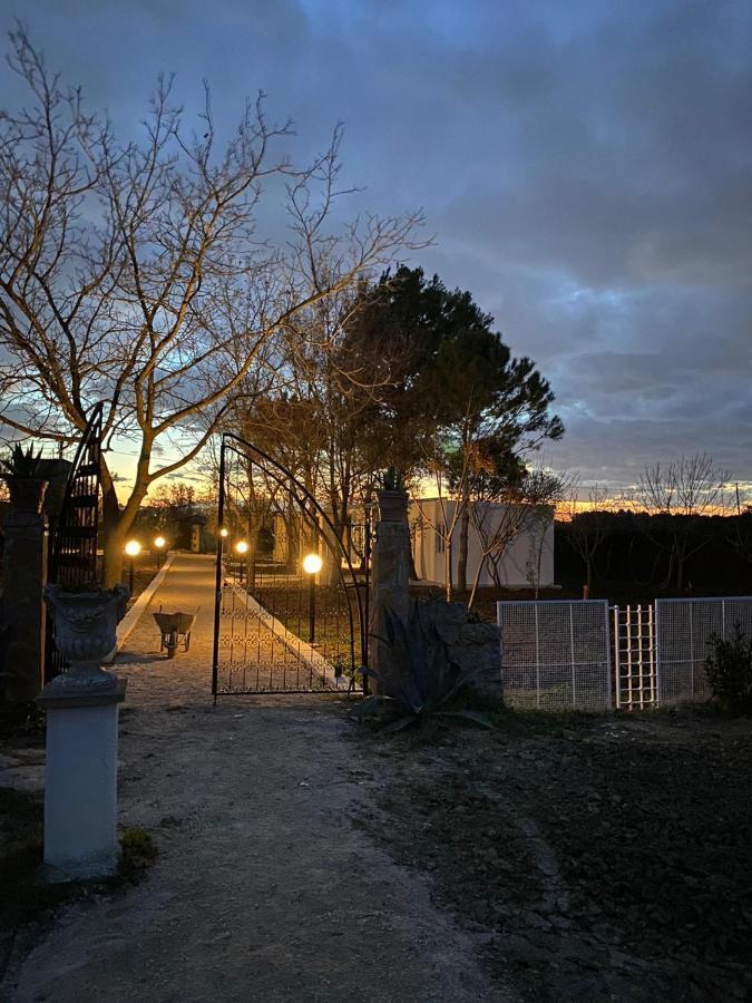 Agriturismo Tenuta La Monaca Aradeo Kültér fotó