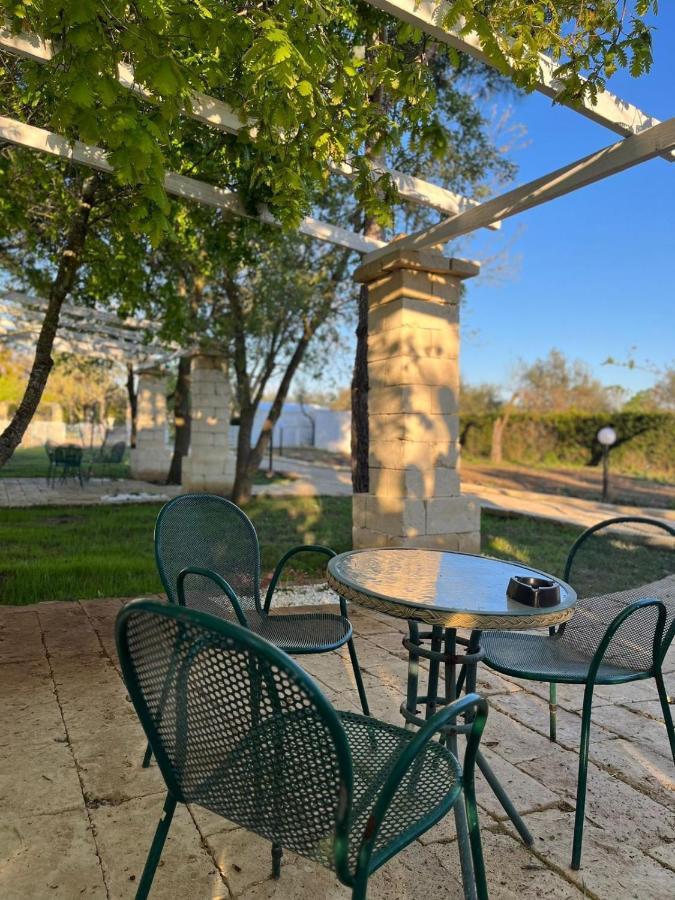Agriturismo Tenuta La Monaca Aradeo Kültér fotó